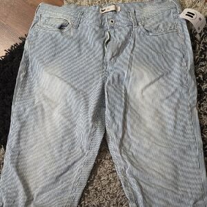 Levi's women’s White and Blue Striped Relaxed Jeans capris